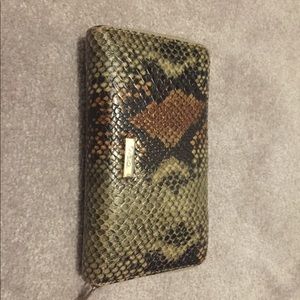 Aldo wallet for women
